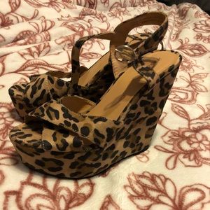 Cheetah Print Wedges